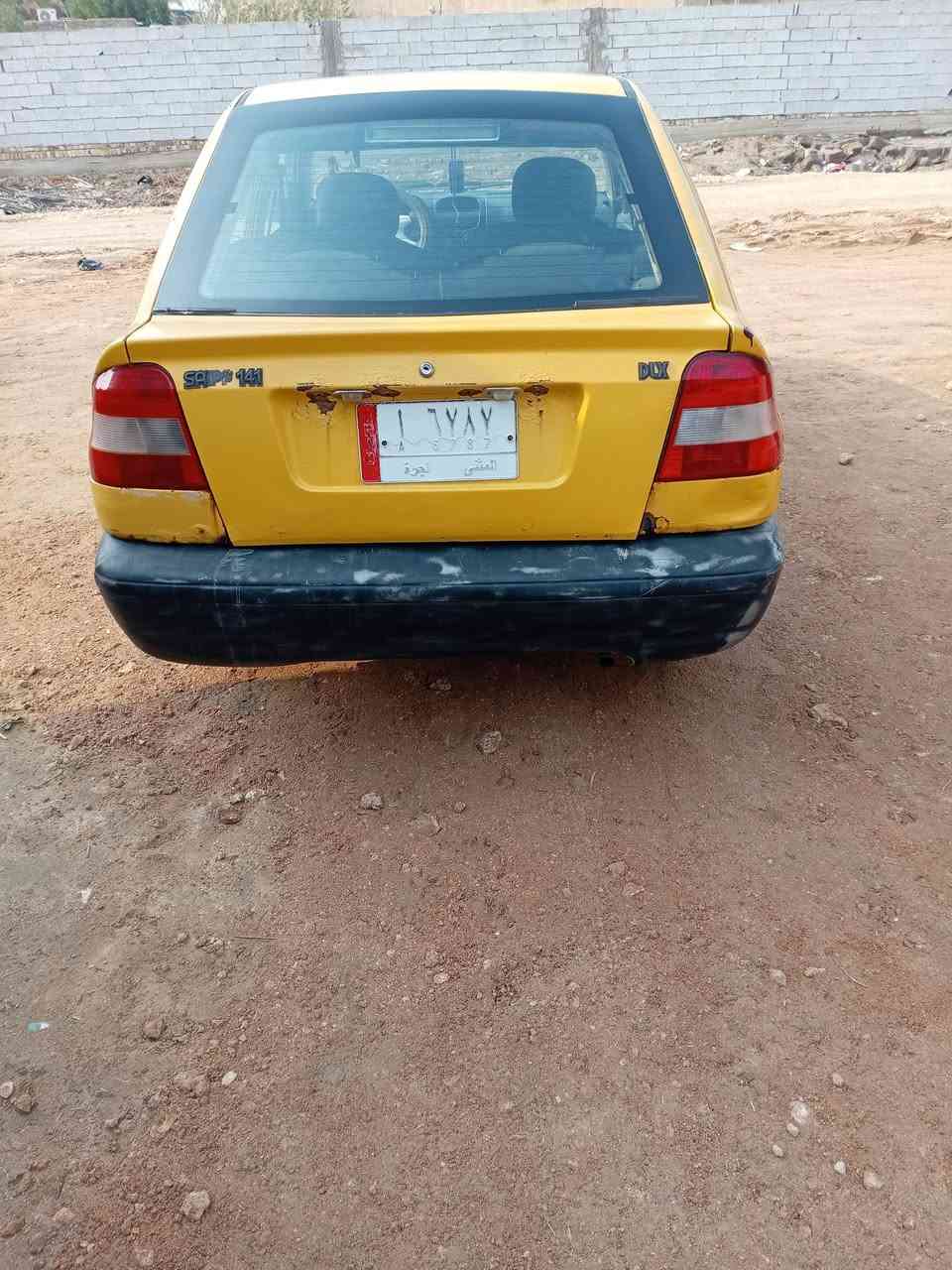 سلام عليكم 
سيارة سايبة للبيع 
موديل 2011
سيارة نضيفه ما بيهة شي اله نقوصات بسيطه 
السعر 18 وبيهة مجال للطيبين 
***********
