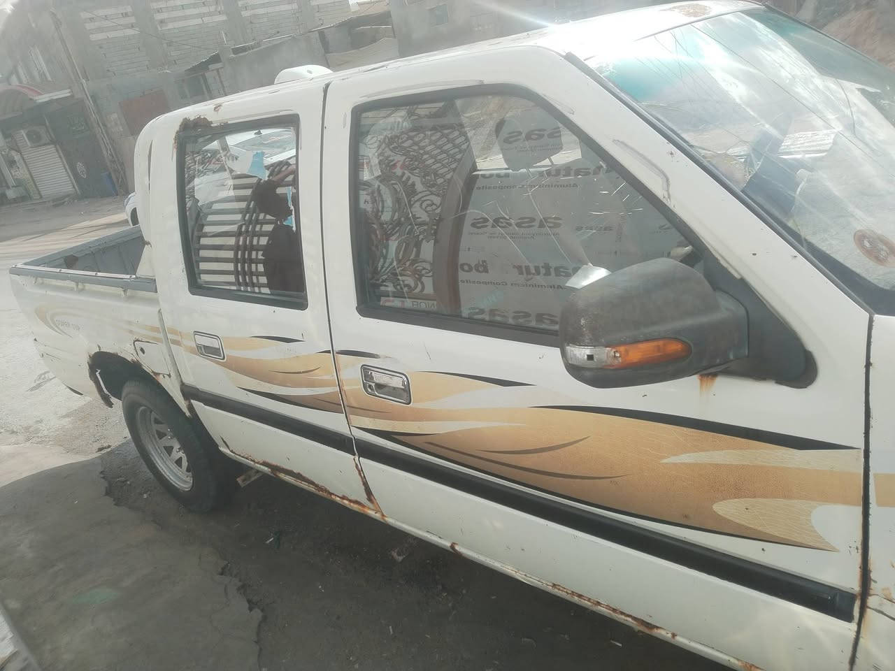 السلام عليكم سيارة بيك اب فتون
موديل ٢٠١٣ السعر ٢٣ ورقة
لاتصال علئ ***********
العنوان / البصره كرمة على شارع الحلاف
