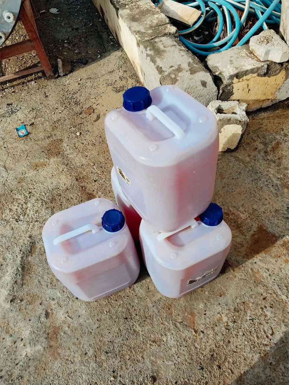 زایی بۆ قاپشۆردن و شوتنی دوکان و ماڵان دەرەجەیەکی زایی بەشەرت تاقی بکەرەوە بە دڵت نەبوو بیگەرێنەوە گەیاندنیش خۆراییە بۆ سلێمانی ***********
5لیتری بە 2.5 هەزار
11لیتری بە5هەزار
16لیتری بە 7و نیو السليمانية, العراق
