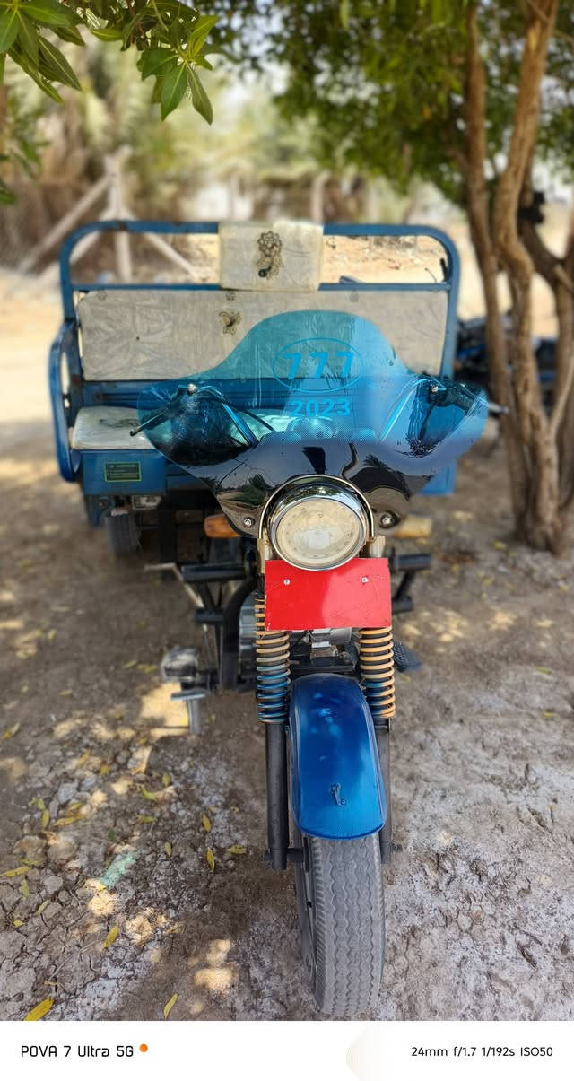 سلام عليكم ستوته لبيع ٢٠٢٠ وراق نضيفه ركبه مكفولة بلادي  بدون لحيم مكينه ٢٠٢٦  هاي تبدله ثانيه دهن سعر نتصل ***********
