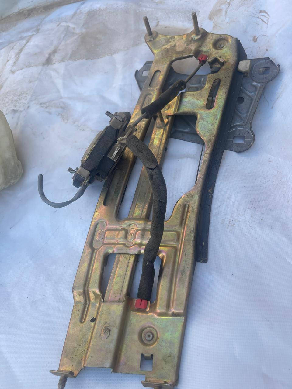 غراض بطه للبيع في البصره اتصال او واتساب فقط بصره الحيانيه شارع التأميم ***********
