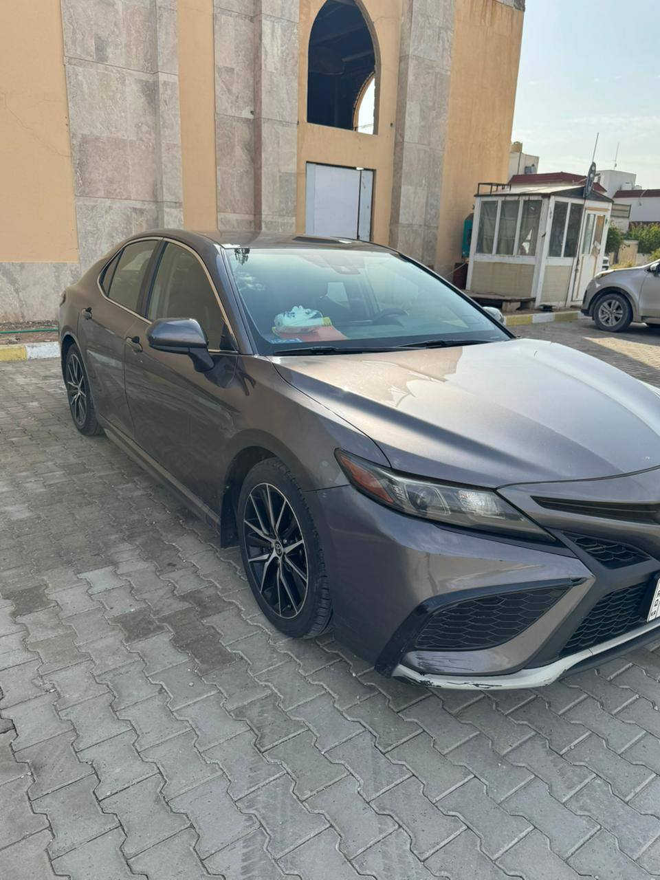 كامري موديل 2021ايكو اقتصادي وارد امريكي بيه قطعه ووحه جاملغ سرقه والدعاميه صبغ بدون ارباك بدون كلشي جاملغ فقد رقم اربيل مداور ثاني يوم اتريد وكاله هم ثاني يوم حداديه كير مكينه تبريد جاهزه من كلشي حساسات جابنيه امامي كانره خلفيه شاشه ريتايدر تحكم اشارات تحذير السعر 220وبيه مجال للشراي ***********
