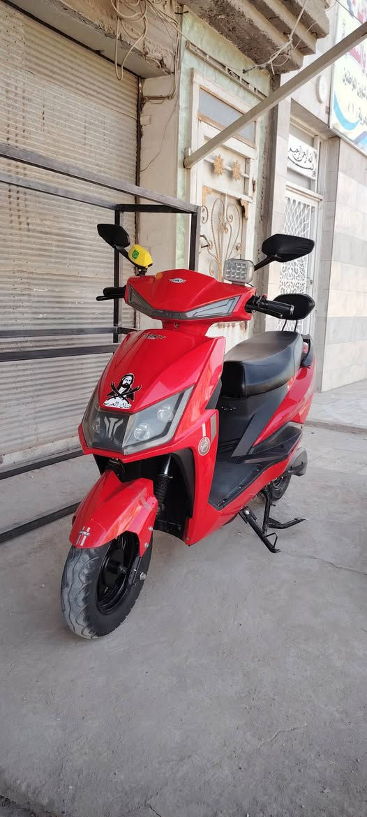 السلام عليكم درجه شحن للبيع سكنس
السعر 550ببه مجال كلشي شغل كهربائيات  كل شغل درجه نضيف مكاني بغداد الشعله الصدرين رقمي *********** واتساب أو تصل
