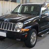 جيب لبرتي 2007 سياره جديده جدا جدا  محرك وكير لوك حادثه باب صندوك بدون...