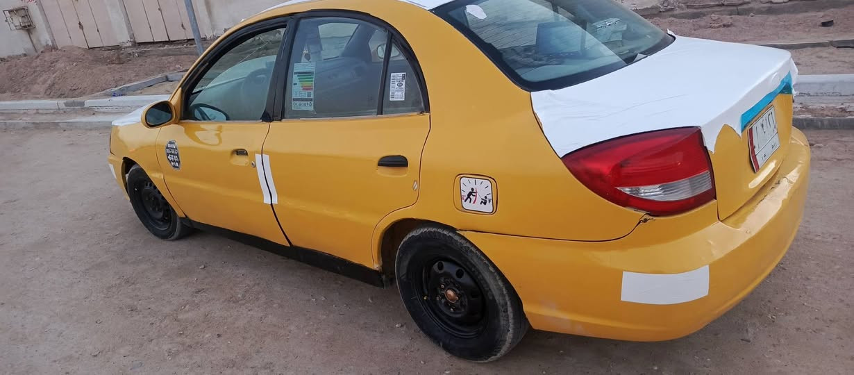 السلام عليكم كيه ريو موديل 2004السياره ما ناقصه شي بس حداديه محرك مابي شي الكير مابي شي السياره حلوه سنويه لل29السياره نكره سلف السعر23وبيه مجال ***********
