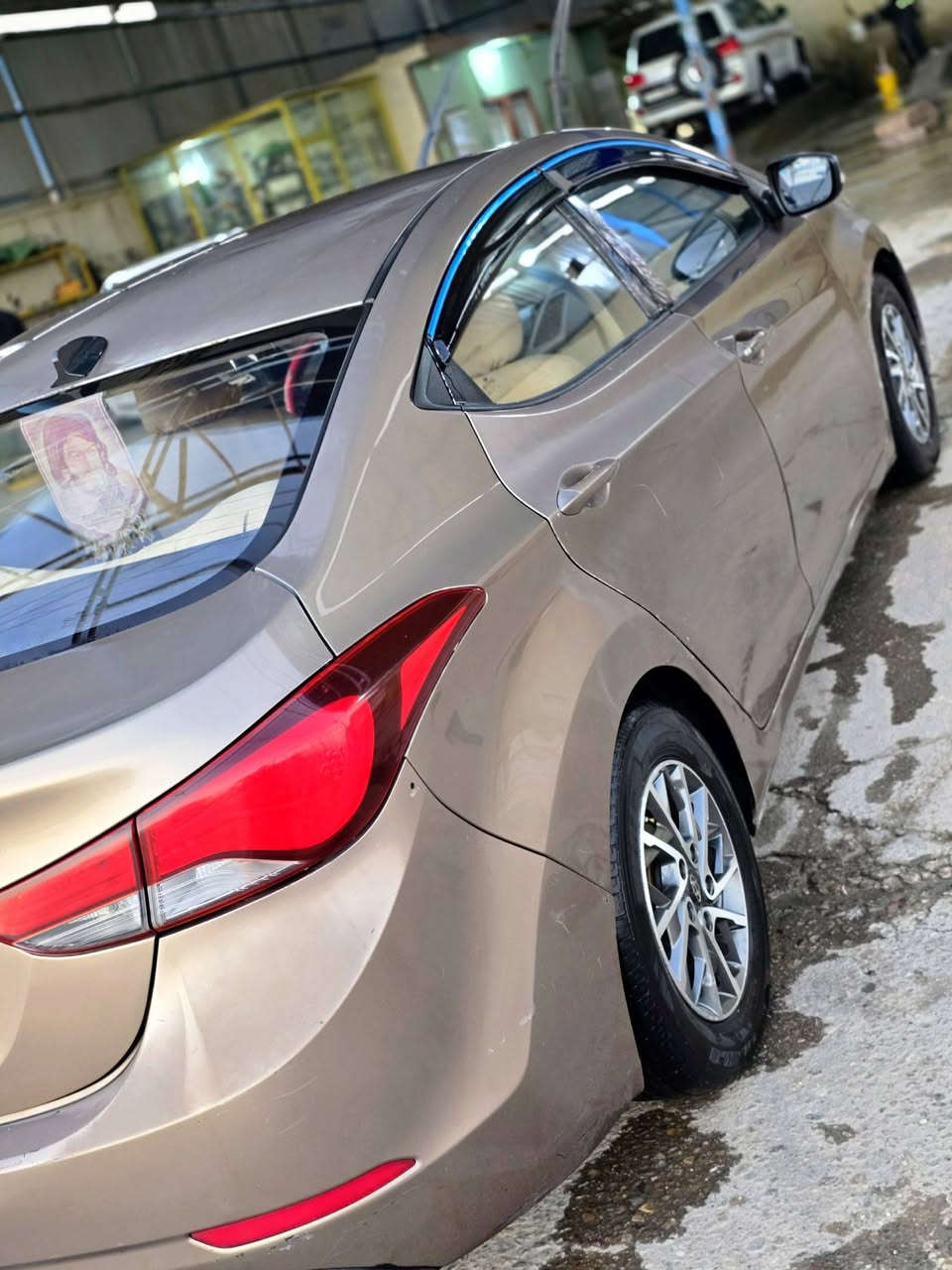 النترا 2014 خليجي رقم قادسية سنوية مجددة مداور ثاني يوم مكينه 1800 محرك كير حداديه تبريد تخم تاير كله مكفول كهربائياته كله شغاله السياره جاهزه مابيه كل نقص مالت جناي السعر 110 وبيه مجال رقم الهاتف *********** مكاني بابل قضاء القاسم ناحية الطليعه متواجد عالخاص
