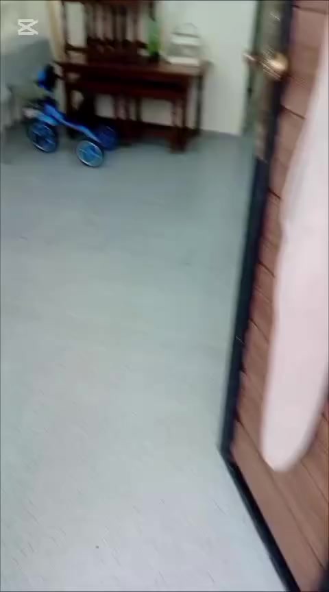 سلام عليكم بيت طابق واحد مساحه 70   بلمكاسب بشارع  الزعيم  من جها اليسره  نزال 20واجها 3.5  سعر  40للستفسار اتصل  *********** ملك صرف غير مشاع
