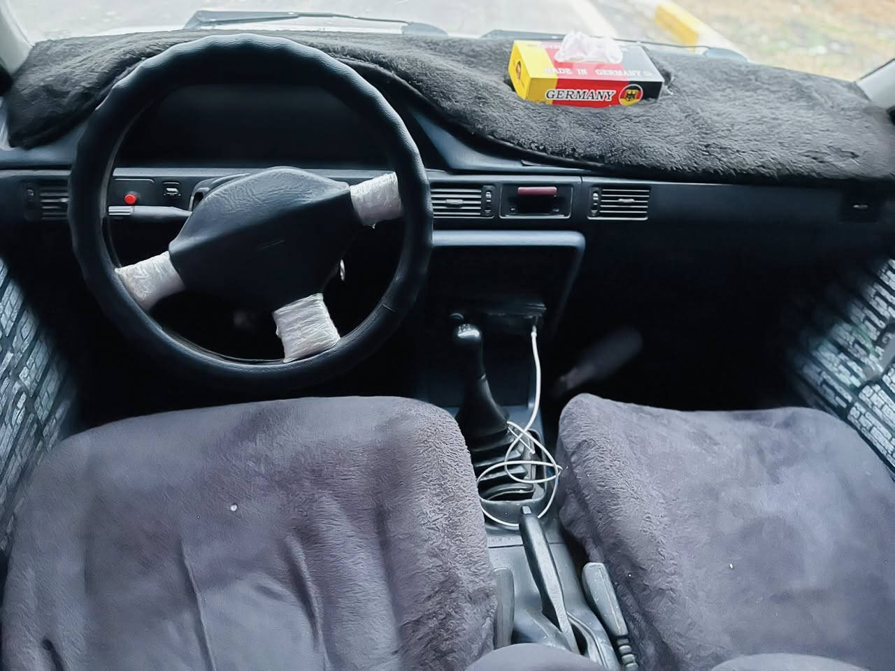 مازدە ١٩٩٠مەکینە١٦بەخ سەنەوی ڕەقەمی هەتا٢٠٣٠نوێیە هەموو گیانی بەشەرت گێڕ مەکینە تەقەوڕەقە هەمووی بەشەرت بەبێ لێدان سبوخ کرایتەوەچوار تایەو ویلی نوێی لەبنە
سعر:٣٦وەرەقە
ژم:***********
