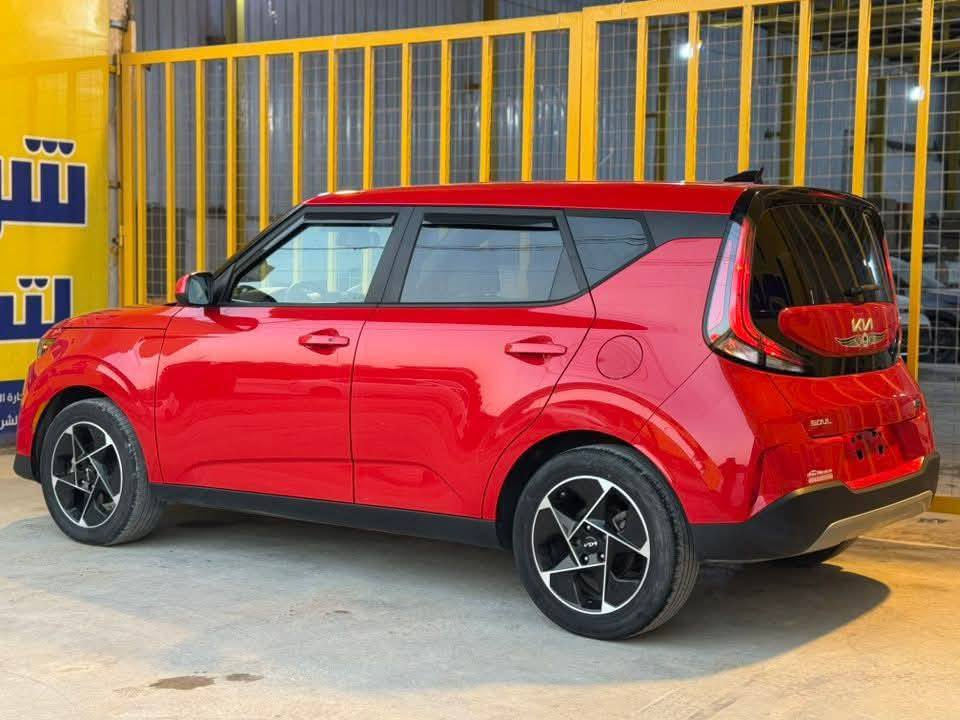 اقساط اقساط اقساط 
عرض جديد يشمل جميع المحافضات 
مقدمة + اقساط شهري 
ماكو بدون مقدمة رجاءً
كيا صول كلين مكفولة كفالة عامة 2024 فول مواصفات
للأستفسار ***********
