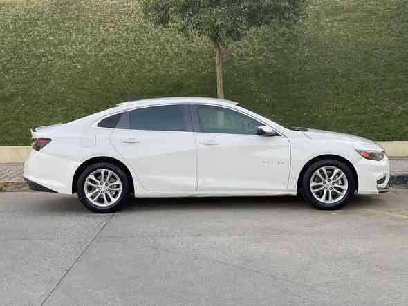 سعری ١٠٨ گەڵا
مالیبۆ   ٢٠١٦   بێ بۆیاخ 
مواسەفات  LT
(شاشە.  کامێرا. تەحدید سورعە. سوکان ڤۆلیۆم. کوشن کارەبا. شەغال .ئاوێنە ئیشارەت .دەبڵ گێڕ)
گێڕو مەکینە بەشەرت نەکراوەتەوە ١٣٠ هەزار ڕۆیشتوەیە  
تەبریدی بەشەرت 
سەنەوی هەتا  ٢٠٢٨  تازە یە
ژمارەی موبایل  ***********
