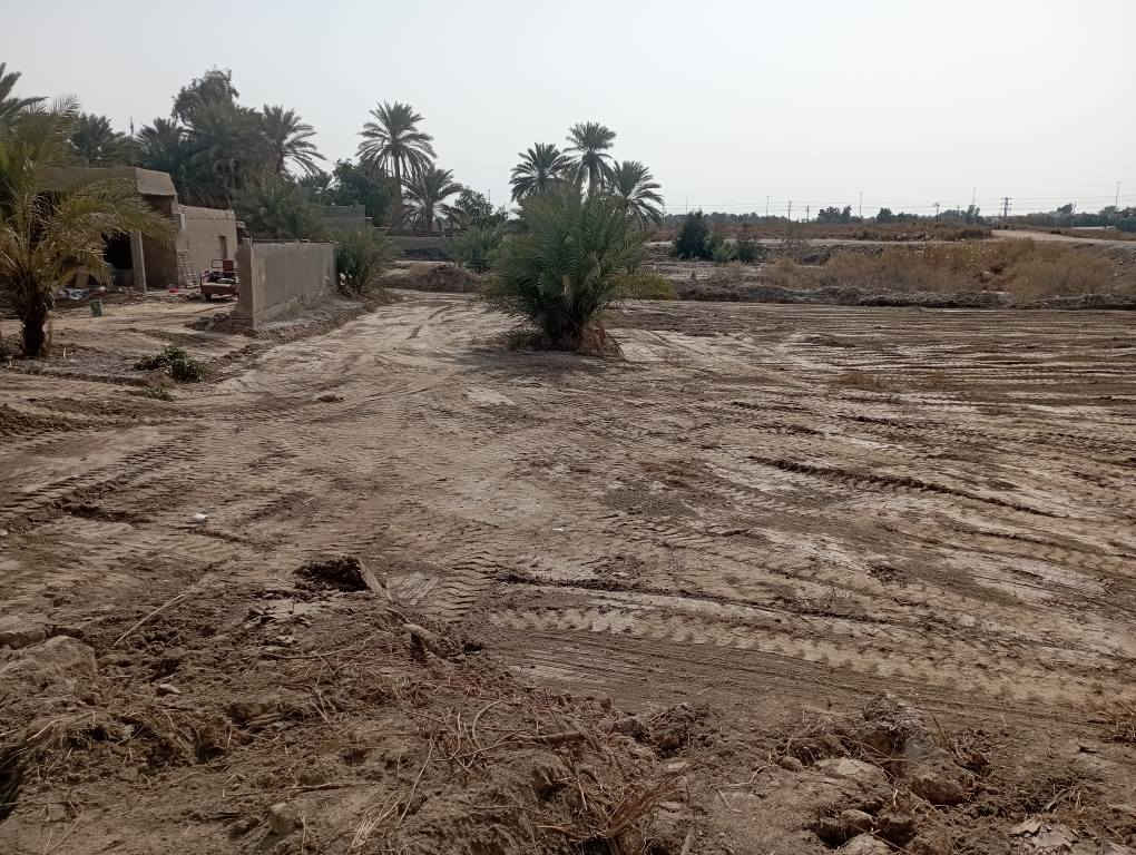 سلام عليكم يتوفر دونم وربع مشيد عليهى دار سكن موقع مميز قرب أثار بابل تبعد عن شارع حله بغداد مسافت 70متر سعر 45مليون كافت الخدمات متوفره مكاتبه وشهود ترهم مزرعه ترفيهيه أو سكن الي يحب يتواصل رقم الهاتف *********** حلة, بابل
