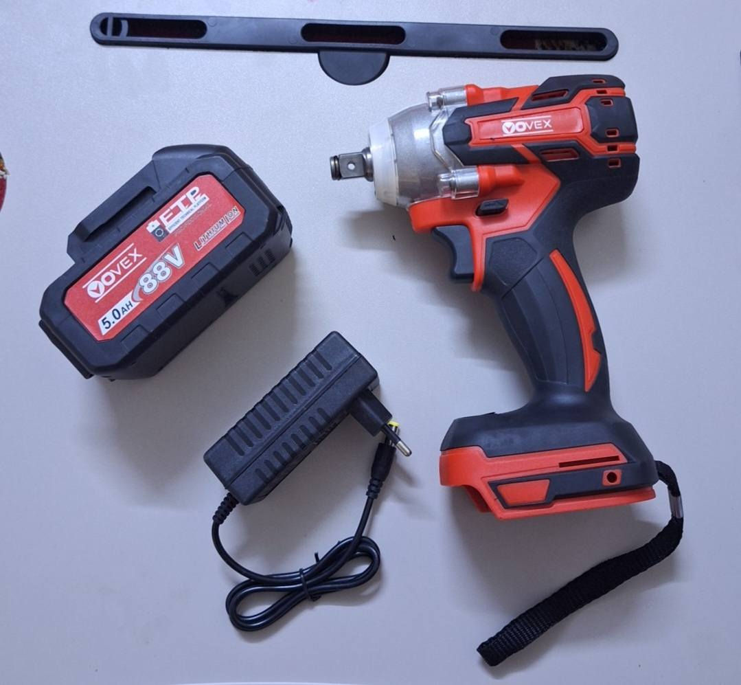 عدد يدويه شحن برشلز  كامل ملحقاته السعر ٣٥ الف كل قطعه
متوفر توصيل لجميع محافظات


**إذا كنت صاحب هذا الإعلان وتريد حذفه لأي سبب، رجاءا أرسل رسالة إلى الدعم الفني**