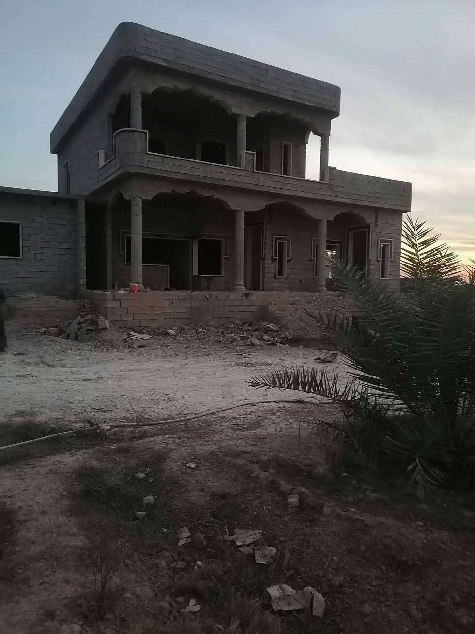 كادر حلان تغليف بيوت واجهات🏫 كوبنات شبابيك وابواب  تتريس  شقل درجة اولى اسعار مناسبة ***********
