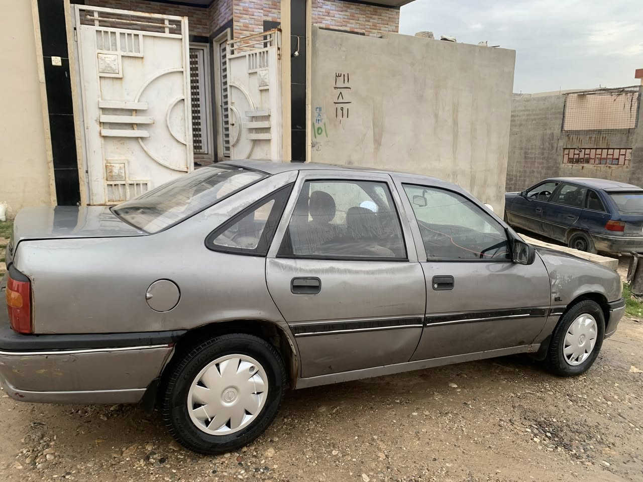 فكترا 1991

حجم 16

محرك وگير شرط 

رقم نينوى مسطرة 

سنوية لـ 2029

الشرعي بالموصل تحويل مباشر 

كابون بانزين

اربع تواير جدد

غرفتها جديده 

طخم جديد 

سياره جاهزه ما يعوزها شي

السعر #37

***********

الموقع الموصل - مشيرفه الثانية
