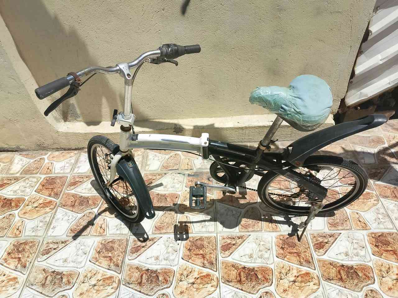 السلام عليكم بايسكل ابو الطبكه نظيف كامل بداله تايرات جده جوابه السعر 50 الف مكان ديالى بعقوبه التحرير الاستفسار ***********,
