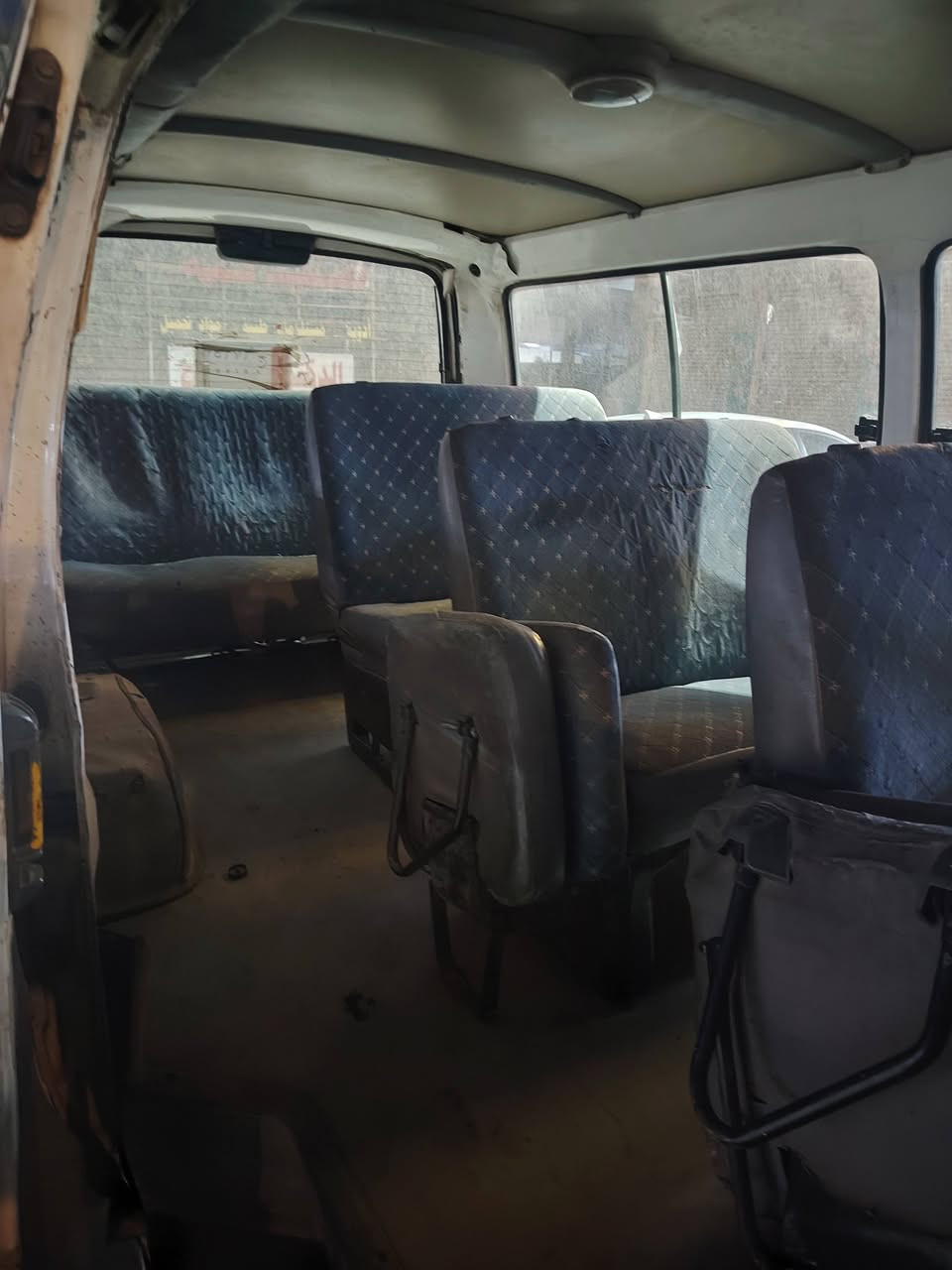 سلام عليكم جنبي 12مسجله  معلايه 15راعيها موجود مصفره ضريبه وغرامات يسوي وكاله مكينه وكير وكسن وتخم تاير جداد سياره مابيها قطره صبغ بلاديه سعر 36بيها مجال مكان بغداد بلديات ***********
