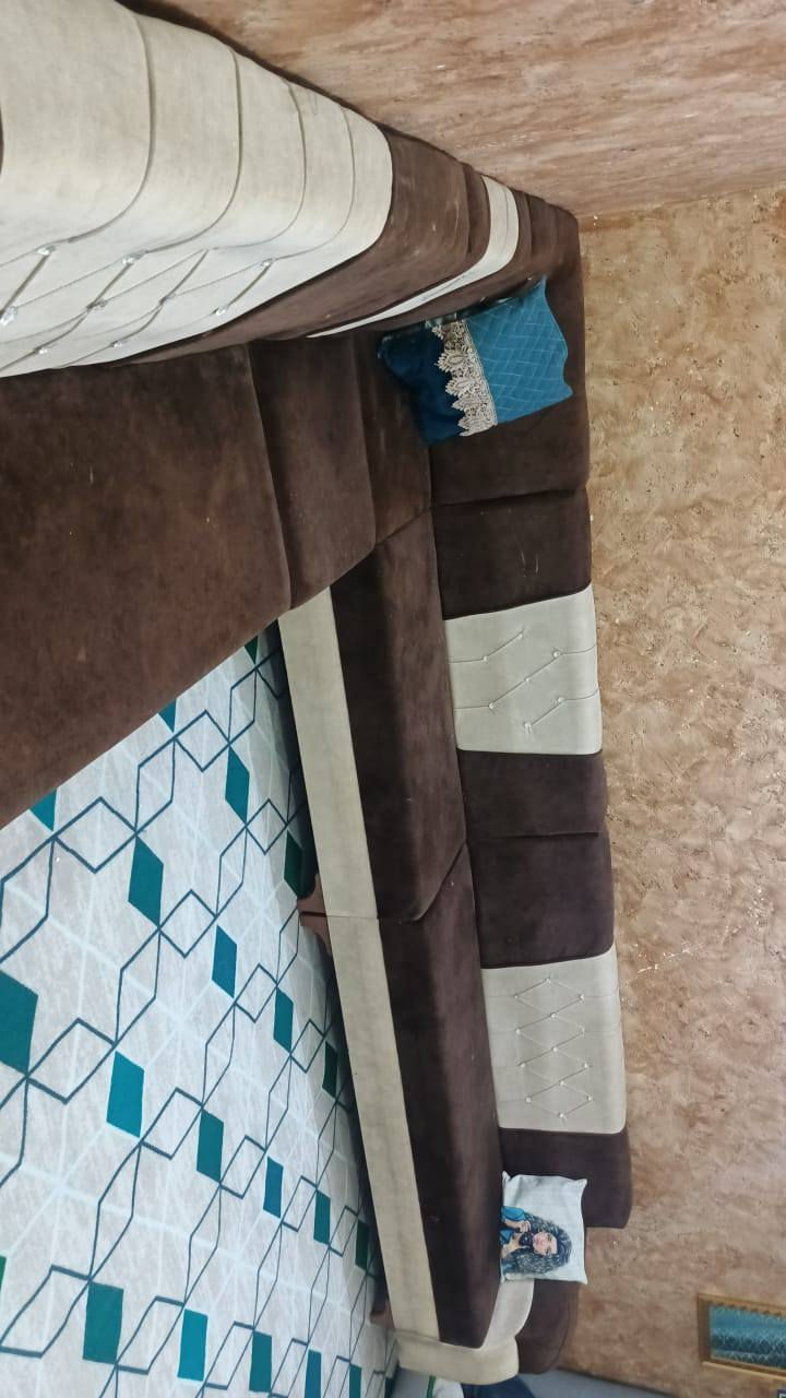 ديوان 10مقاعد تسكام وقوي ثكيل تكمه جديد كلش اي ضررمابي سعره 250يوجد توصيل داخل كربلاء ***********
