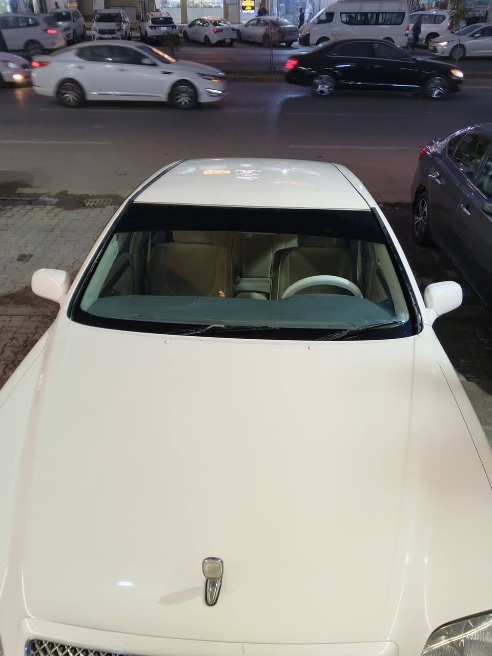 سلام عليكم
للبيع او مراوس السعر 97 وبيه مجال قرار 48 ماا ماا ماا مدفوع الكمرك بيه بس كتاب فحص 

موصفات 4دكم 

كرستال اصل 

شاصي 75 

ديفور الكبير 

4 كشنات كهرباء 

تبريد قطعتين

ثلاجه 

برده 

تحكم خلفي بصوت +دمام 

مثبت سرعه 

كير مكينه مكفولات 

حداديه جديده 

تايرات ابو الخطه جديد 

ماناقصه برغي السياره 

مكاني بالنجف 

باقي التفاصيل ***********
