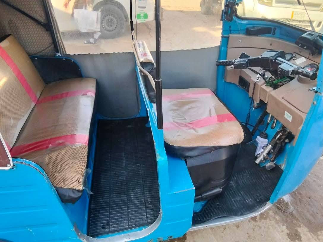 السلام عليكم تكتك للبيع موديل 20شهر 11مكينه خير من الله وكير خير من الله سنويه بسمي ورقم انكليزي تحويل ثاني يوم السعر 7.250ملاين رقم الهاتف ***********
