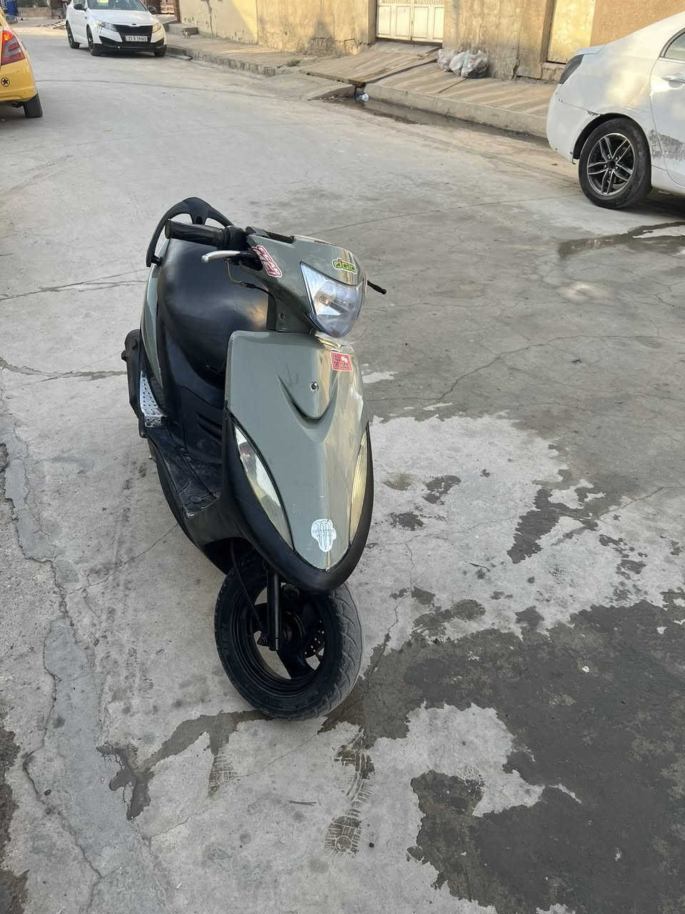 بوشه٥٥ مشيف جديد شلعه ومعدل فول
كهرباءيات كامل كيج سرعه كلشي شغال
دراجى كله مختم فقط كفرات مغير
عيبه بس سلف وكف ما يدير قوي دراجى هندر واحد شرط
سعره ٤٤٠ مال مستعجل


**إذا كنت صاحب هذا الإعلان وتريد حذفه لأي سبب، رجاءا أرسل رسالة إلى الدعم الفني**