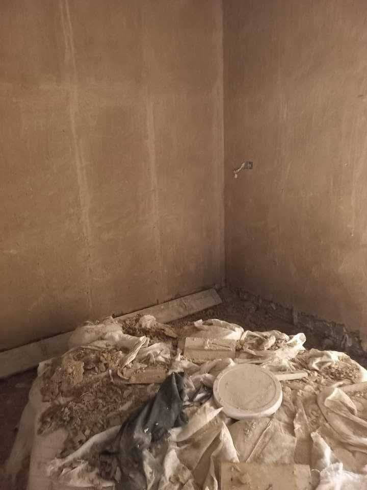 على بركت الله متفرغ خلفه بناء لبخ سيراميك واجهات تغليف شغل خير من الله للستفسار ***********
