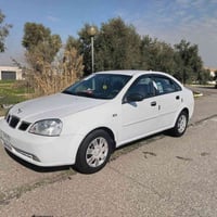 اوبتره 2004 السعر67 وبيها مجال قطعتين تبديل موصل جانب الايمن  للاستفسا...