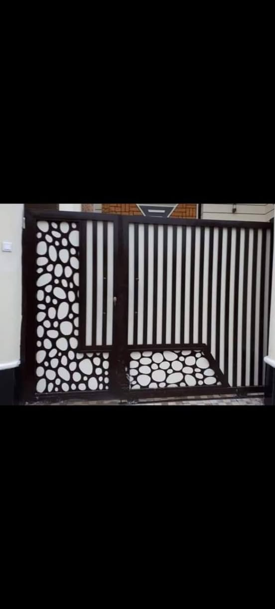 ✨ أهلاً بكم زبائننا الكرام في معمل حداحده الأنوار ✨
نقدّم لكم أحدث الموديلات وأرقى التصاميم الهندسية، وبأفضل أنواع المواد الحديدية.

⚒️ معمل الأنوار لكافة الأعمال الحديدية
• أبواب
• شبابيك
• كيسبان
• كرفانات
عمل متقن – تصاميم حديثة – خامات عالية الجودة

________________

📍 العنوان: النجف الأشرف – حي النداء – شارع المجمعات
📞 واتساب: ***********
👨‍🔧 بإدارة: عادل الخفاجي
