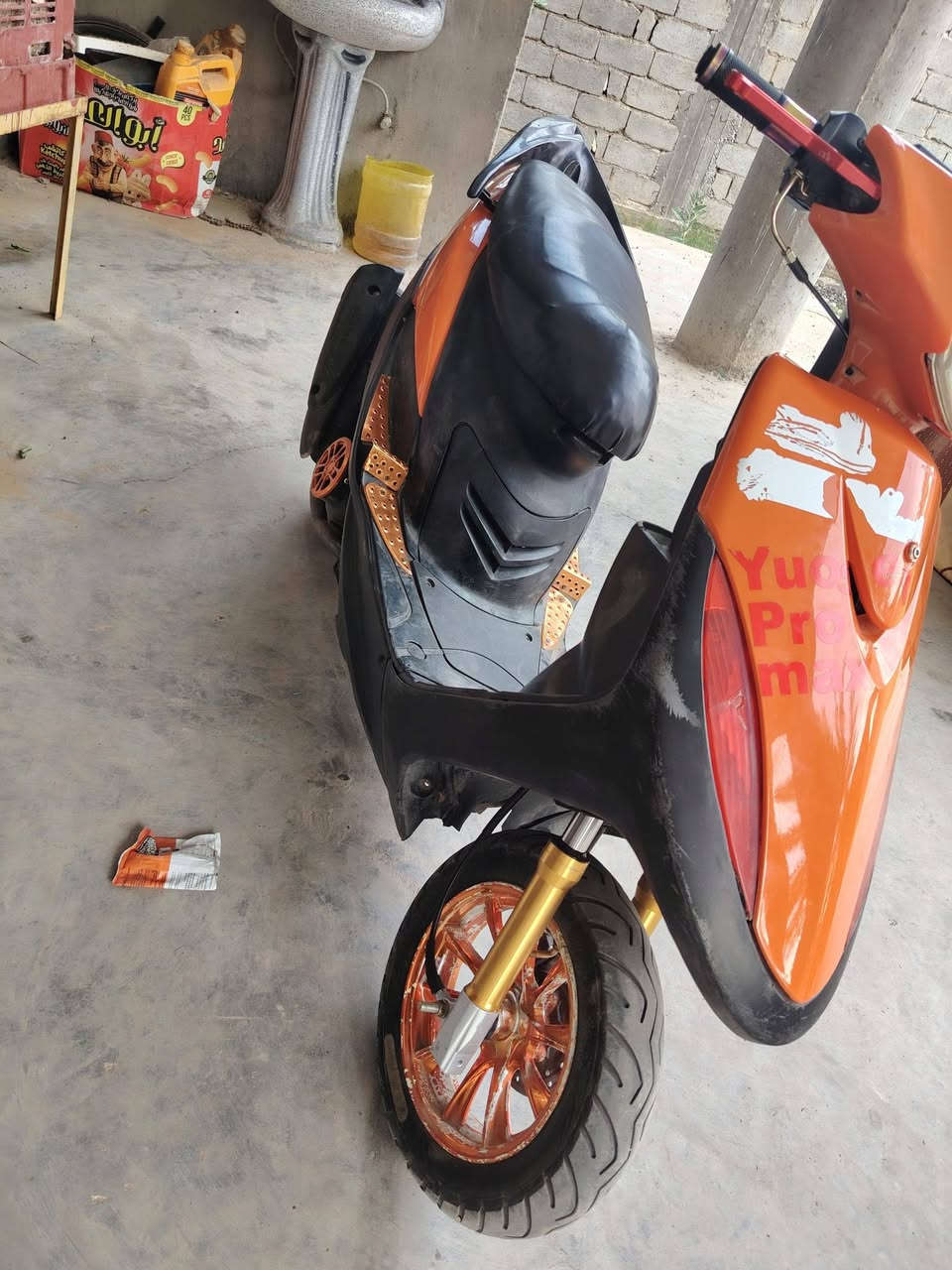 السلام عليكم
السعر 375
دراجه ماكس للبيع 
بوشه 55
بيهه عطل بسيط بل كهربائيات والباتري كاعد تصليحه مايكلف 30الف 
دراجه خير من الله مستعجل علبيع لان محتاج افلوس  
رقم صاحب الدراجه ***********
اني مكلف بل نشر
