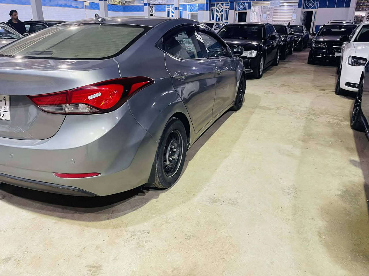 يالله النتره 16 خليجي مكينه 1800 بيهة رشات صبغ فقط بدون ضربه أو تبديل كير مكينه حداده وتخم تاير جديد 
السعر 117 وبيها مجال مكاني ناصريه سوق الشيوخ ***********
