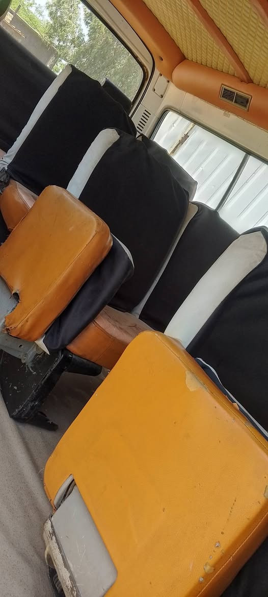 فتون 8 بلاديه للبيع فقط 
صبغ بس جنطه لباقي مكفول 
محرك ونجي ديلكو 
تخم تاير جديد 
راديتر جديد 
صدر امامي و خلفي جديد 
مشط ستيرن جديد 
اكسل جديد فرم ممه جديده جامه جديده باتري جديد 
لسياره مصروف عليها وجاهزه ماعدا التبريد 
باسمي هزه جديده مصفره هيئة غرامات لسعر 59 مكان بغداد ***********
