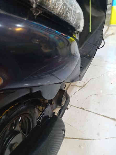 دراجه سازوكي على حالة الوكيل دراجه جديده شغاله سلف وهندر بيه صالنصه رياضي مفتوحه مره وحده تاير خلفي جديد البارحه مبدله الدراجه ما بيه نقص السعر 275 الرقم ***********
