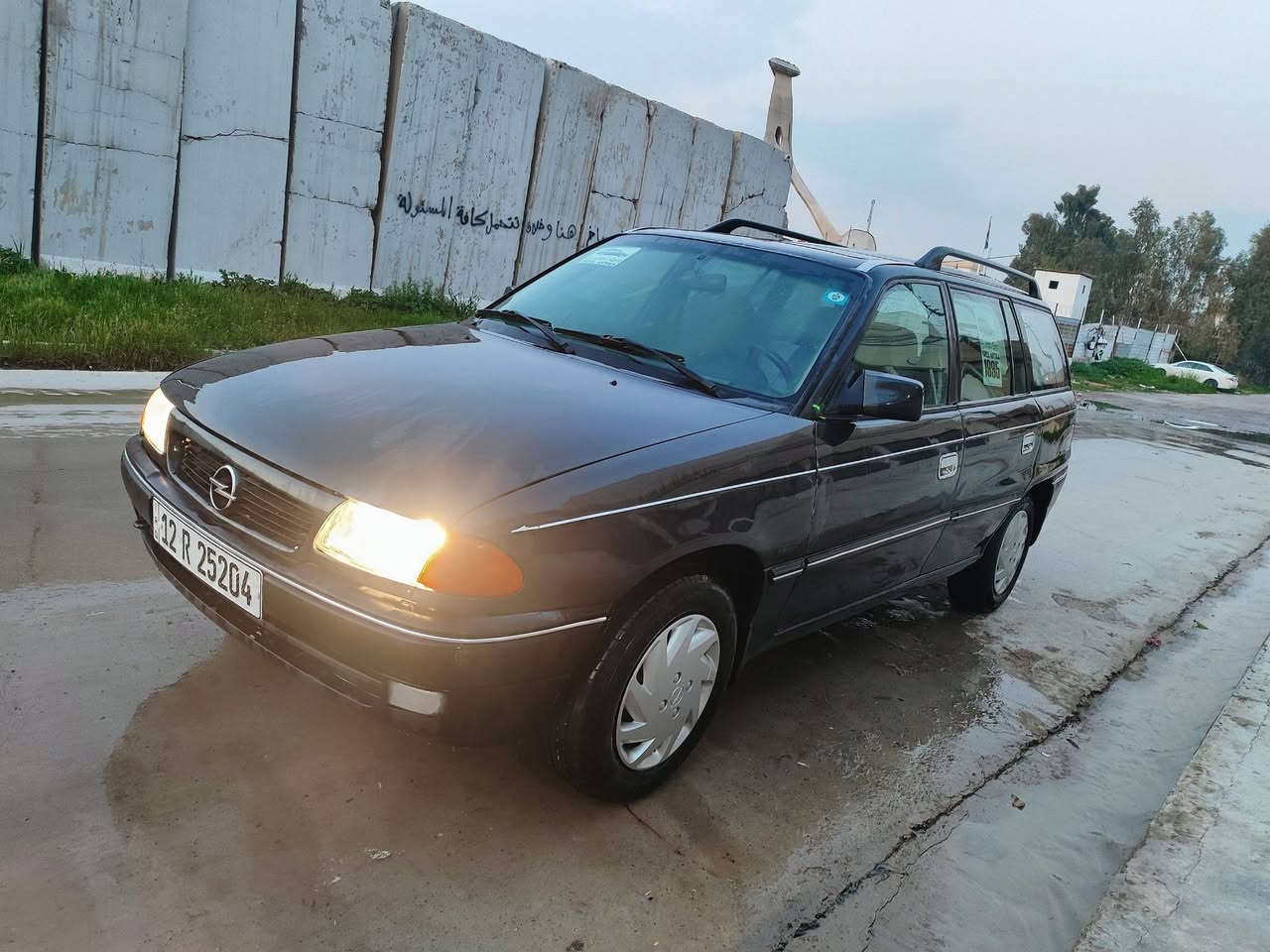 استرا موديل (95) تبريد جامات كهرب مال بيت ومال جناي 

 مكينة مال كصة جديده كير شرط طخمها شرط سياره مال جناي ومال بيت مصروف عليها كيجات كهربائيات كلها شرط شغالة طخم تاية ويل  جديد سترين بور قفل مركزي كلها شرط صبغ جمالية مال تقحيل علئ مود الهزه  والباقي شرط بسم الشرعي تحويل ثاني يوم 
 

مكاني الأيسر ***********،،،،،***********
