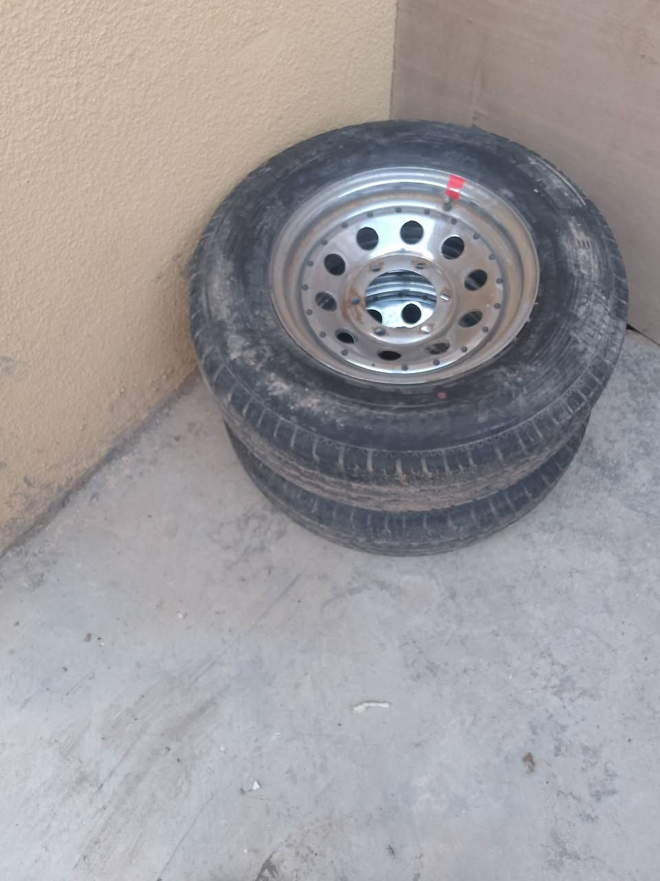 اسبير مال بيكاب مارزي تاير جديد چوبلس  سعر 70الف وبي مجال
اتصل على هذا الرقم ***********
