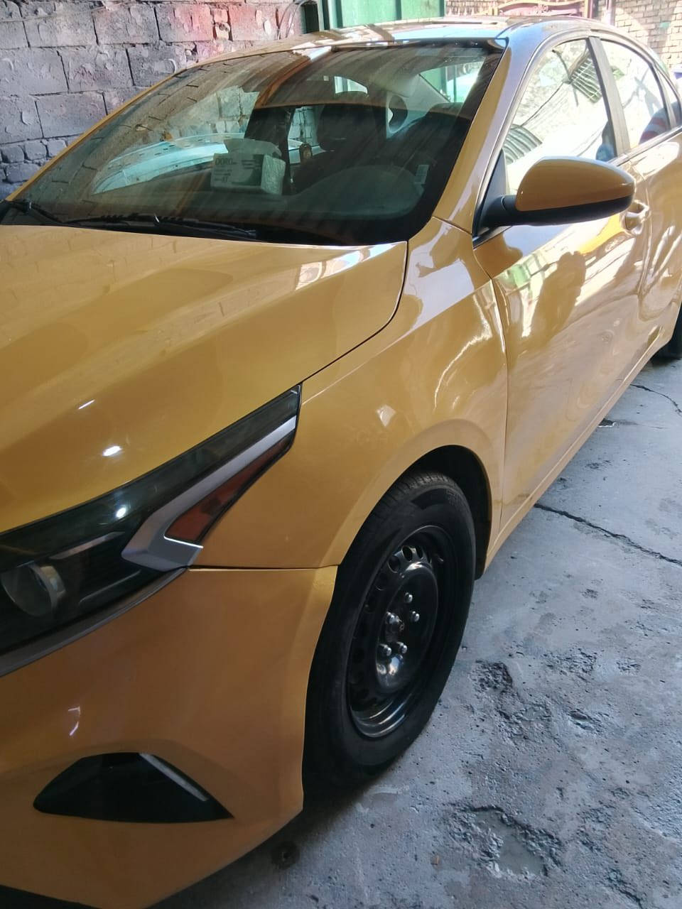 السلام عليكم 
كيا2023 أمريكي 
مكينه وكير 2000دوش كفاله 
سياره بسمي 
 خدش صفحه كامله وجاملغ مبدل بدون اير باك فقط
رقم بغداد تحويل مباشر 
السعر140 بي مجـال  
رقمي ***********
مكاني بغداد الجديدا
