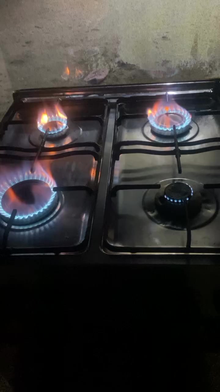 طباخ مصري أربع عيون بس عين وحده ناصيه كله شغال الفرن يخبل السعر 75 نهايته


**إذا كنت صاحب هذا الإعلان وتريد حذفه لأي سبب، رجاءا أرسل رسالة إلى الدعم الفني**