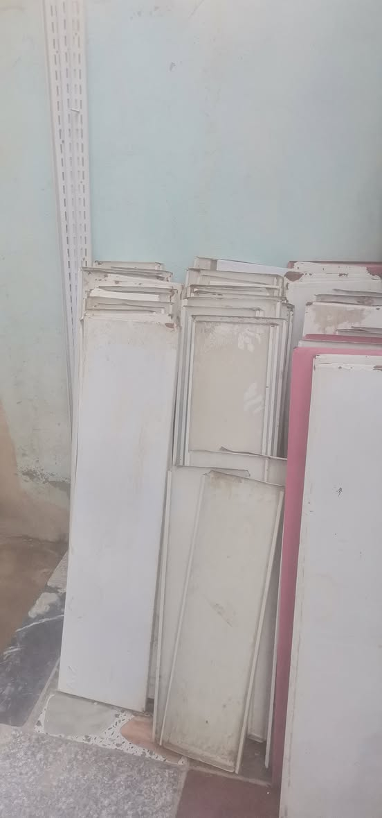 سلام عليكم 
 متاح رفوف جدارية كاملة


**إذا كنت صاحب هذا الإعلان وتريد حذفه لأي سبب، رجاءا أرسل رسالة إلى الدعم الفني**