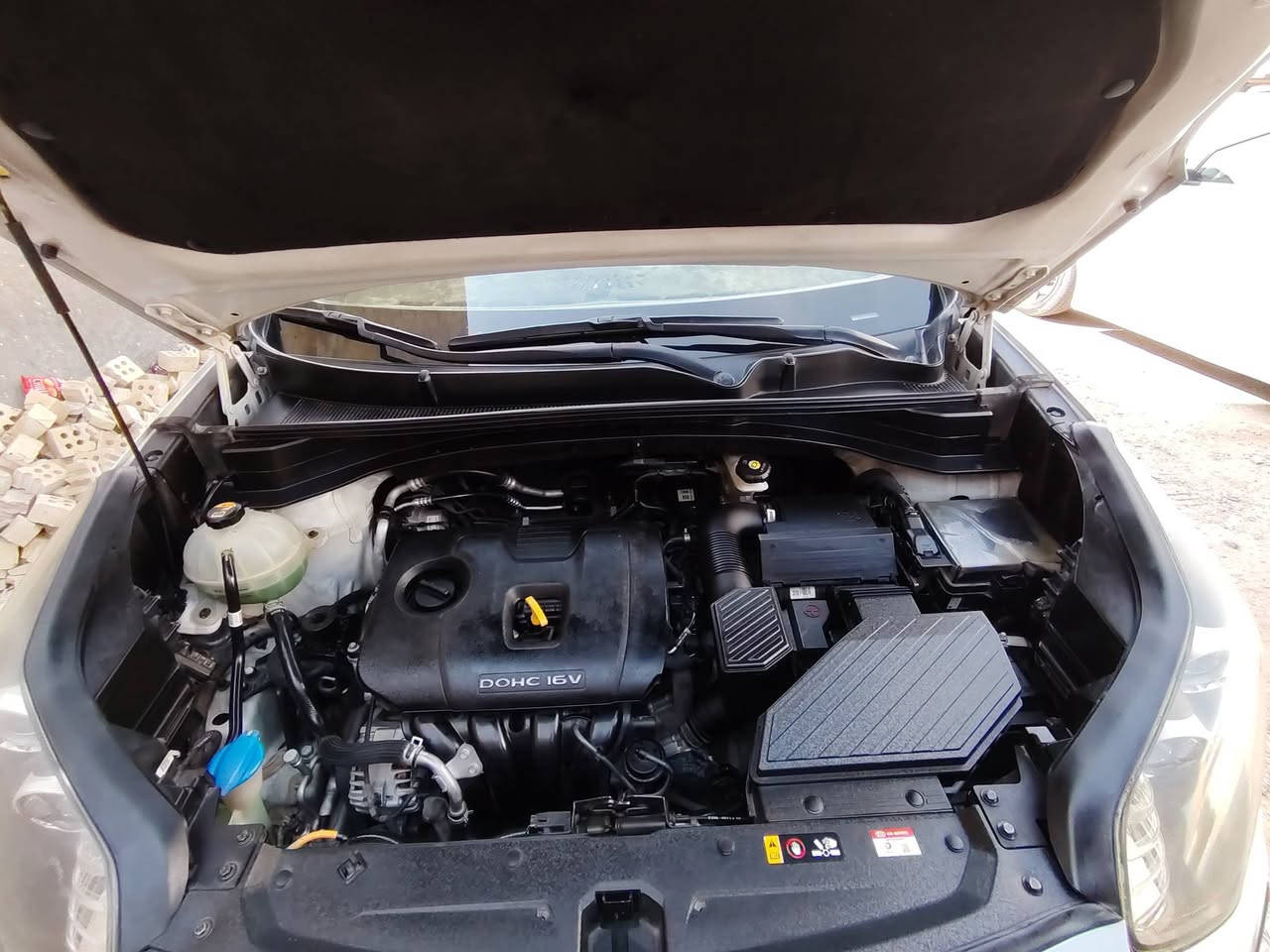 موديل 18 خليجي شركة الدولية المقدس حساس امامي خلفي مري شفط لايت زنان وزركات لايت ماشي 104 الف رقم مشروع وطني كشن السايق كهرباء طخة خفيفة الباب الخلفي يمين مكفولة من كلشي *********** سعر 175 وبيه مجال للطيبين بيع فقط بدون مراوس بيع فقط والسيارة بسمي من البيت للدوام رقم مميز
