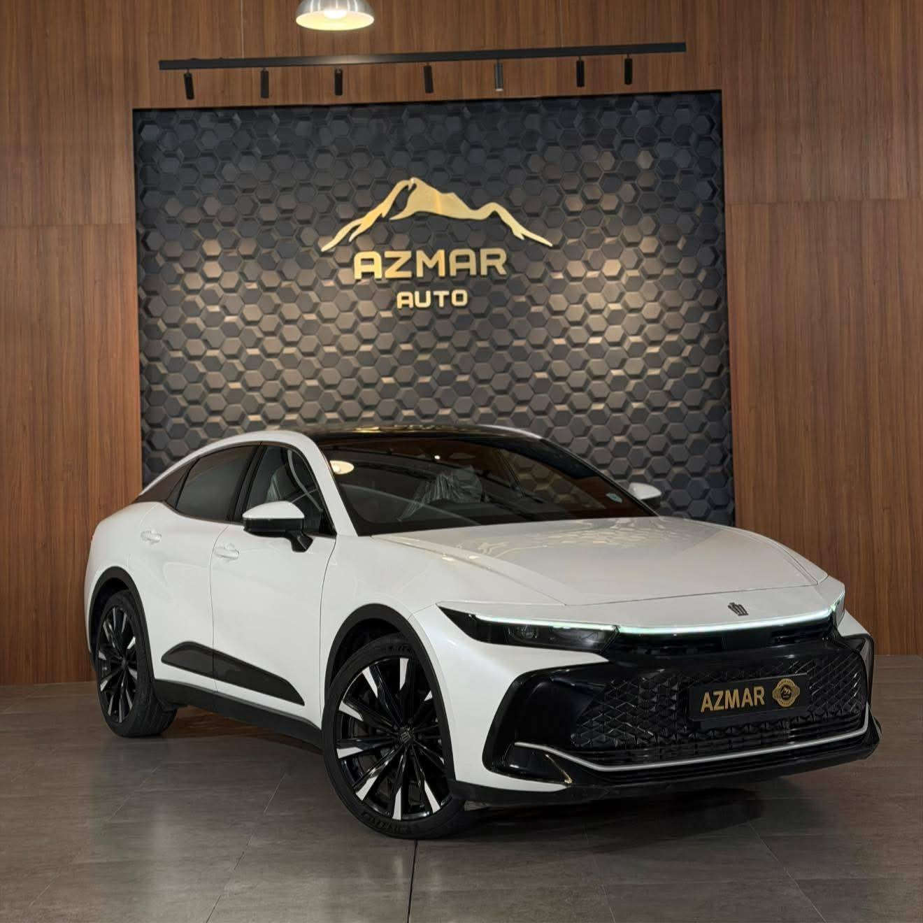 كراون ماجستا فول مواصفات 
موديل 2023  وكالة مهند 
اعلى فئة 5 كامرات  بوب شفط وبردة خلفية كهرباء وكراسي تدفئة وتبريد وكل الكراسي كهرباء حتى الخلفيات معروفة موصفات الماجستا 
ماشية 26 الف كيلو حقيقي 
مكفولة كفالة عامة  ‏
Auto Parkاوتو بارك

السيارة مكفول كفالة عامة
السيارة مرقم و جاهز تحويل وكالة بشرط

سعر: 375$ ورقة
للاستفسار : ***********
العنوان : سليمانية المعارض الجديدة شركة ازمر اوتو معرض رقم ٣٤
