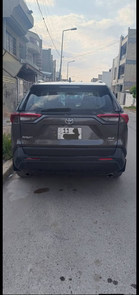 للبيع فقط 
#كروب ـ راف ـ فور 
#راف ـ فور 
موديل 2019 وارد امريكي رقم بغداد مشروع وطني 
محرك 2500 ـ بانزين فقط 
مواصفات ال LE المعروفة 
ثلاث أنظمة قيادة ايكو ونورمال وسبورت 
كامرة خلفية 
رادار أمامي
تحديد مسار ومثبت سرعة 
هاند بريك دكمة اوتو هولد
ماشية 137km الف 
حادثهة صور موجودة مع رقم الشاصي 
كير محرك مكفول 
صدر تبريد كله جاهز 
السيارة عليها سيرفس كامل من دهن وفلاتر وميكانيك ومواد اصلية 
السيارة بدون اي نقص جاهزة 100٪
ملاحظة السيارة على أيدي 
السعر 190 ورقة 
مكان السيارة ـ بغداد ـ منطقة الغدير
‏‪0770 661 2053‬‏
