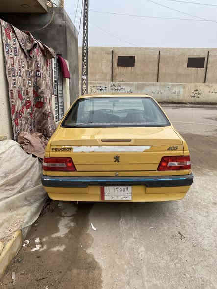 السلام عليكم بيجو 405مديل 2015كفاله من الضربه فقط دوس وهلالات معمره محرك كفاله من التنقيص وتبخير كير كفاله كهربايات شغاله خير من الله حداديه نص عمر سياره مصفره هيه وغرامات السنويه 2026السعر 40وبيه مجال مكان السياره ميسان العماره الستفسار ***********ما متواجد فيس
