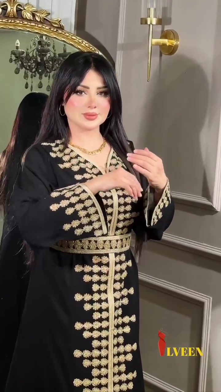 دشداشة كشمير مطاط تطريز ستراس درجة اولى دبل كلوش حزام ظهر
⚜️سعر الدرزن 120 الف ⚜️
قياسات L XL 2XL 
الدرزن يجي 4 الوان 
اقل طلب درزن


**إذا كنت صاحب هذا الإعلان وتريد حذفه لأي سبب، رجاءا أرسل رسالة إلى الدعم الفني**
