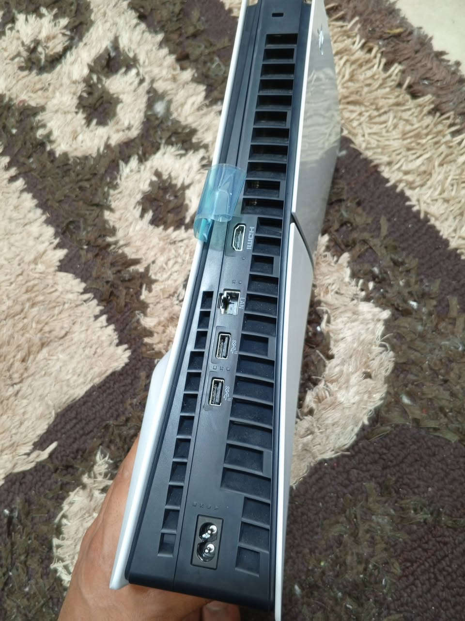 ps5 سلم
1تيرا
جوستك وحدة اصلية مثل ما موضح
كارتونة وملحقات اصلية 
قرص gta v
جهاز اخو الجديد زلغ مابي  الله شاهد اذا احسبهن ميطلعن يومين متواصلة استخدام جداً 
لان ما متفرغ بسبب العمل
السعر 725 وبي مجال
عنواني بغداد حي الجهاد
تواصل واتساب
***********
