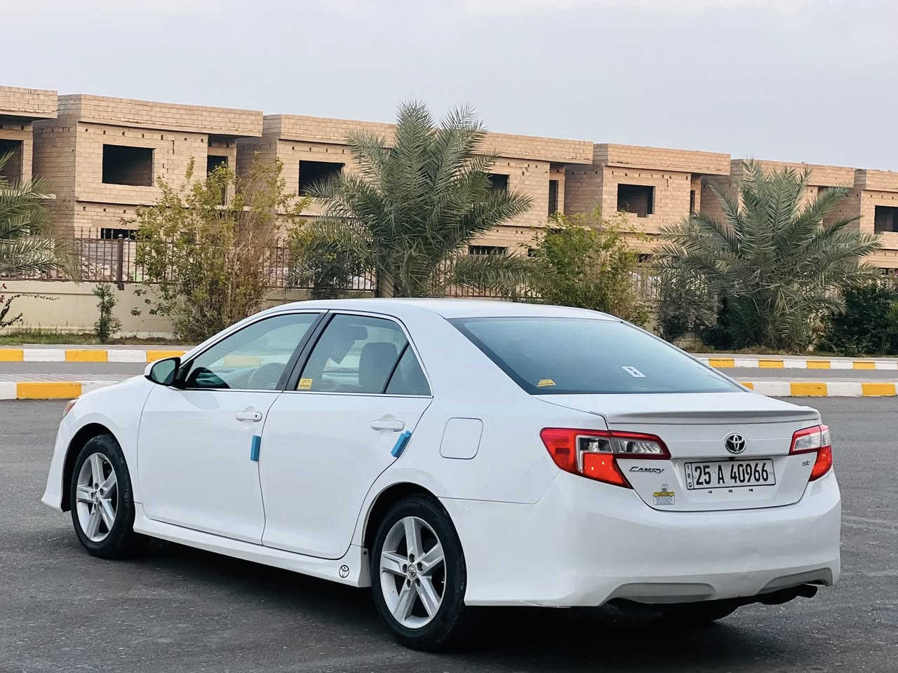 السلام عليكم..اعتذر عن الاقساط والوعده 
للبيع كامري 2013 أمريكي لون ابيض ثلجي 
رقم كركوك دولي(25) سنويه لغايه 2031 بأسمي شخصياً… سياره خير من الله وأحلى من الصور… مواصفات فئه Se كشانه جلد كشانه كهرباء شفتات ستيرن مانع انزلاق ويل كب كروم منضومه زنون اصليه…
سياره مكفوله كفاله عامه من الصبغ(خاليه من الصبغ)…ماشيه 115 حقيقي شرط
محرك 4/2500سلندر بدون كل عيب 
كير بدون كل عيب 
صدر جديد طخم تاير جديد تبريد ثلج تدفئه نار سياره جاهزه مجهزه بدون مصرف 
السعر 139 وبيها مجال للشراي 
مكاني صلاح الدين تكريت 
للاستفسار ***********
