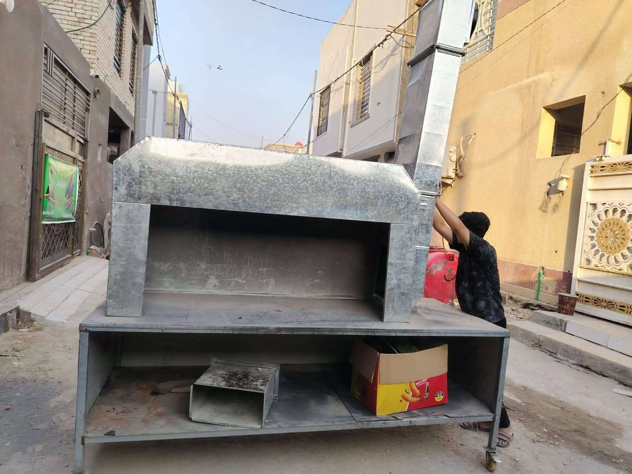 السلام عليكم عندي هاي البوجه مال شوي مستعمل شهر واحد فقط السعر 250 
الالستفسار ***********
