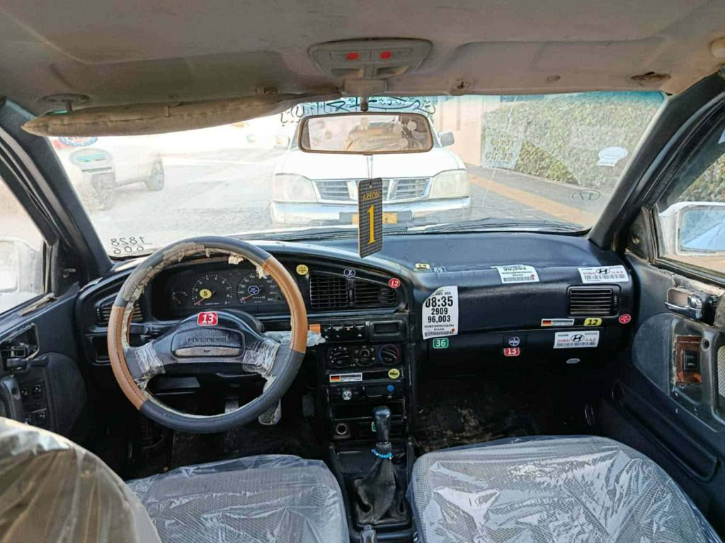 هۆندا 1993 ئارم پلاستێک سلیمانی بەشەرت 
گێر و کارەبایی بەشەرت بەس مەکینە بۆخاری هەیە لەگەڵ دەنگی مەکینە موس و بڕاوە بەشەرت هەموو شتێک بەشەرت 
شوێنی هەولێر 
رەقم :*********** أربيل, العراق
