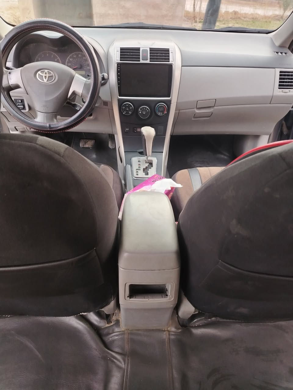 كورلا موديل 2010 وارد امريكي جاهزه من كلشي بيه نص جاملغ خلفي صبغ رقم مميز صلاح دين  محرك 1800
ماشيه 110
السعر 130 
مكان الانبار الفلوجه 
***********
