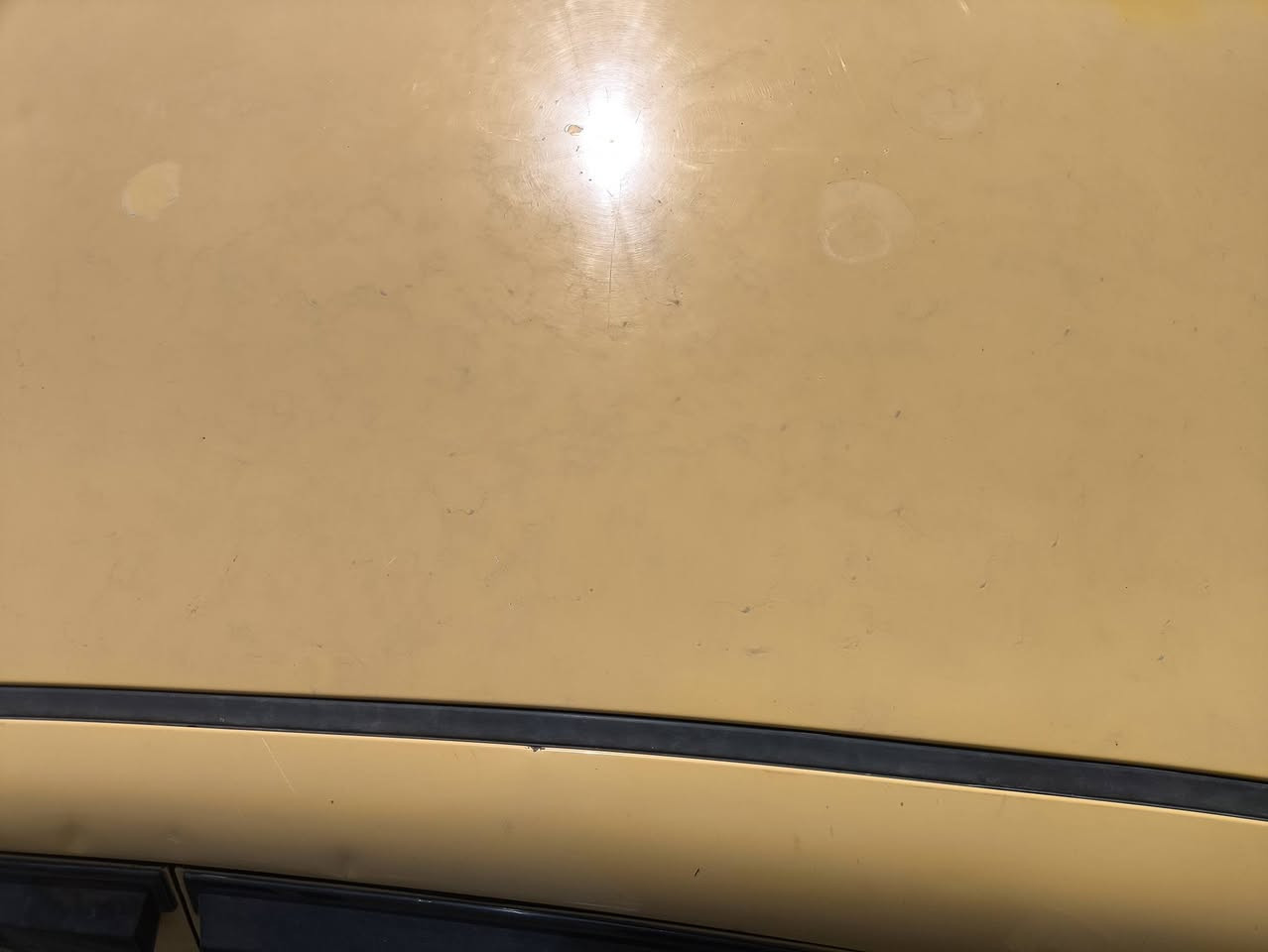 سلام عليكم سياره افيو موديل 2011 ارقام سنويه جديده بأسمي مشروع وطني ارقام بصره فقط محرك كايم السعر 40 والأستفسار الأتصال على هذا الرقم *********** العماره ميسان
