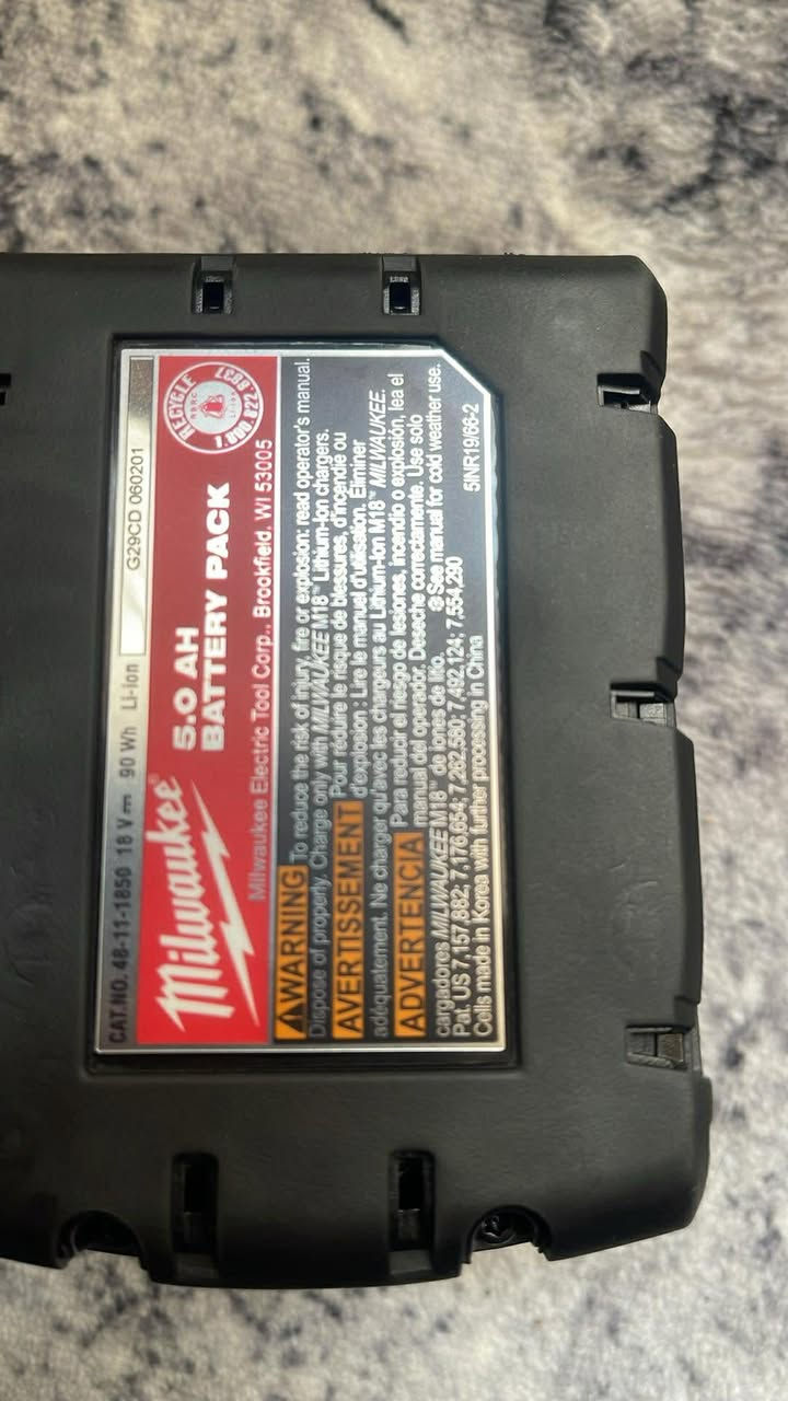 بطاري ملواكي اصلي متوفر جمله مفرد 
واتساب ***********
