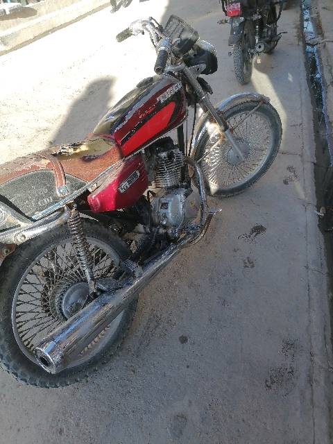 تايكر مديل 20 نضيفه مابيه اي عطل.اورق