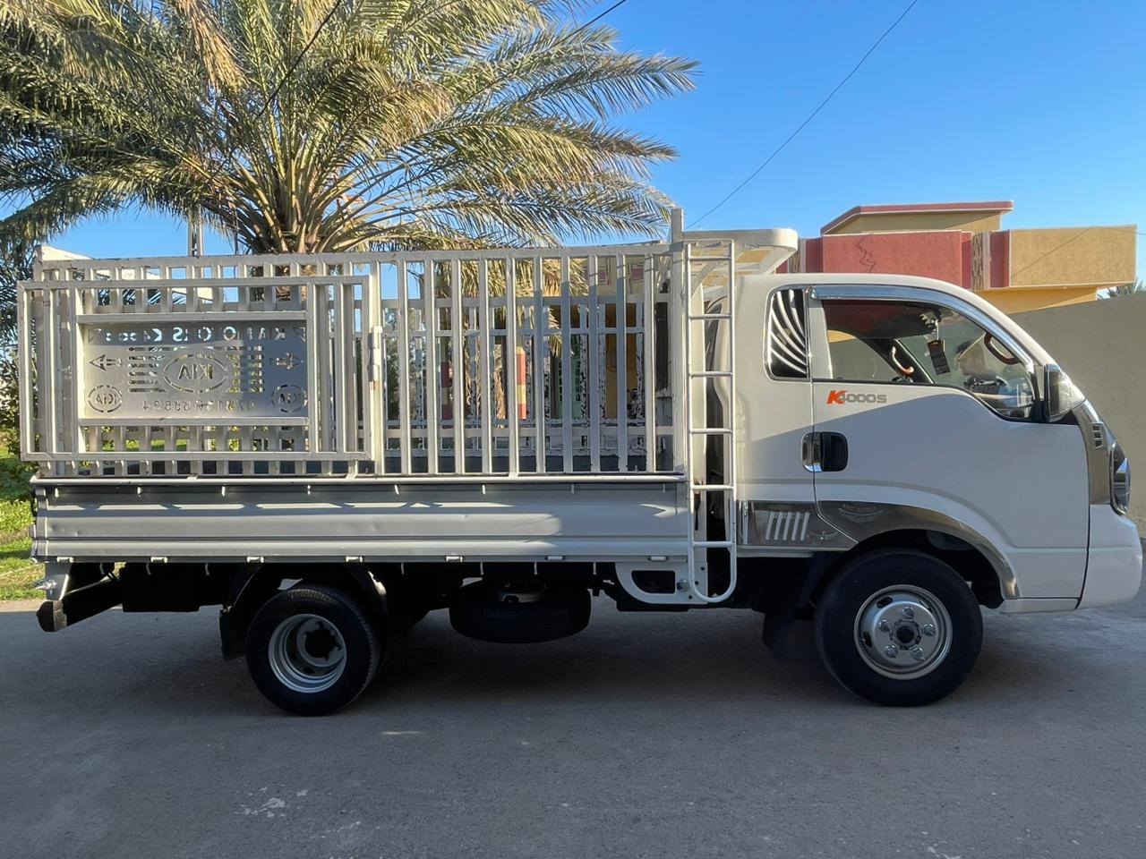 للبيع كيا فحل موديل 2016 رقم بغداد الشكل/ الجديد دوشمه جديده محجر محور دعاميه% خلفيه تفصال صندوق عده محور تانكي تخم% تاير تبريد ثلج كير محرك شاصي اكسن كله%% كفاله عامه %%
مكان السياره الانبار الفلوجه 🚫❓
$$ الرقم *********** $$
السعر. يم صاحب السيارة
